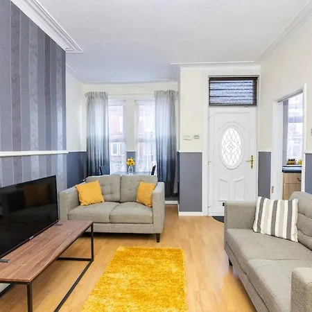 Vinery 2-bedroom House * ليدز