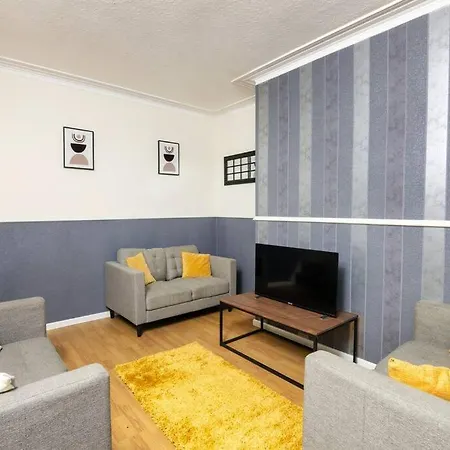 Vinery 2-bedroom House بيت للعطل ليدز